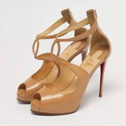 Pre Owned صندل كريستيان لوبوتان روزي فتح الكعب نعال سميكة جلد لامع بيج مقاس 39