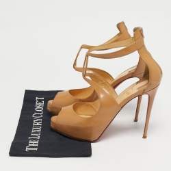 Pre Owned صندل كريستيان لوبوتان روزي فتح الكعب نعال سميكة جلد لامع بيج مقاس 39