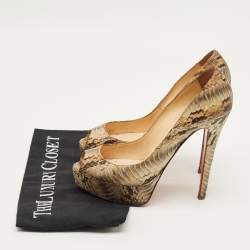 مملوكة مسبقًا Christian Louboutin Lady Peep Size 37 Green Python Leather Platform Pumps