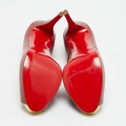 مملوكة مسبقًا Christian Louboutin Size 38.5 Red Karung Leather Platform Peep Toe Pumps