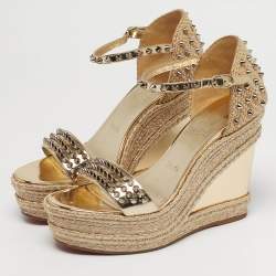 مملوكة مسبقًا صندل كريستيان لوبوتان مادمونيكا جلد ميتاليك ذهبي ورافيا إسبادريل مقاس 38