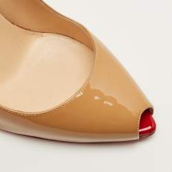 مملوكة مسبقًا حذاء كعب عالي كريستيان لوبوتان مقدمة مدببة جلد لامع أزرق بحري مقاس 37