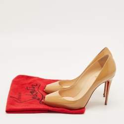 مملوكة مسبقًا حذاء كعب عالي كريستيان لوبوتان مقدمة مدببة جلد لامع أزرق بحري مقاس 37