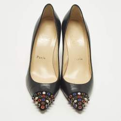 Pre Owned Christian Louboutin Studded Cabo Size 38 Black Leather and Suede Pumps