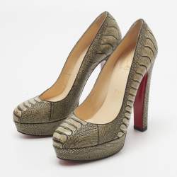 Pre Owned Christian Louboutin Bibi Size 38.5 Olive Green Ostrich Leg Leather Platform Pumps