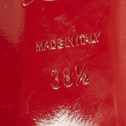 مملوكة مسبقًا Christian Louboutin So Kate Size 38.5 Beige Patent Leather Pumps