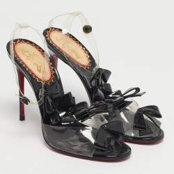 مملوكة مسبقًا صندل بحزام للكاحل كريستيان لوبوتان بومبينا بامبيلا جلد فضي مقاس 39