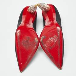 Pre Owned حذاء كعب عالي كريستيان لوبوتان أولافاغ سويدي أحمر مقاس 38.5