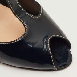 مملوكة مسبقًا Christian Louboutin Size 40 Navy Blue Patent Leather T-Strap Peep Toe Sandals
