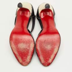 مملوكة مسبقًا Christian Louboutin Size 40 Navy Blue Patent Leather T-Strap Peep Toe Sandals