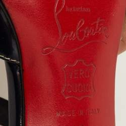 مملوكة مسبقًا Christian Louboutin Size 40 Navy Blue Patent Leather T-Strap Peep Toe Sandals