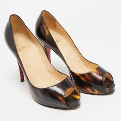 مملوكة مسبقًا Christian Louboutin Very Prive Size 39 Multicolor Patent Leather Peep Toe Pumps