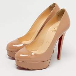 مملوكة مسبقًا حذاء كعب عالي كريستيان لوبوتان بيانكا جلد بيج لامع بنعل سميك مقاس 37.5