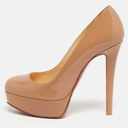 مملوكة مسبقًا Christian Louboutin Bianca Size 35 Beige Patent Leather Platform Pumps