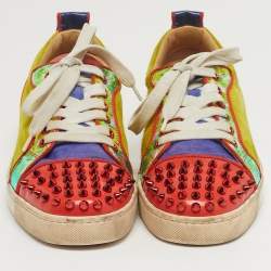 مملوكة مسبقًا Christian Louboutin Louis Junior Spikes Size 38.5 Multicolor Patent Leather and Suede Low Top Sneakers
