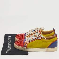 مملوكة مسبقًا Christian Louboutin Louis Junior Spikes Size 38.5 Multicolor Patent Leather and Suede Low Top Sneakers