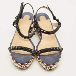 مملوكة مسبقًا Christian Louboutin Pyraclou Size 40 Multicolor Denim and Leather Studded Ankle Strap Platform Sandals