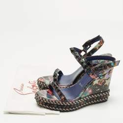 مملوكة مسبقًا Christian Louboutin Pyraclou Size 40 Multicolor Patent Leather Wedge Sandals