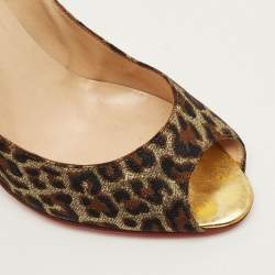 مملوكة مسبقًا Christian Louboutin Yoyospina Size 39 Gold Metallic Leopard Print Lurex Fabric Peep Toe Pumps