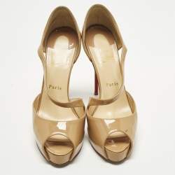 مملوكة مسبقًا Christian Louboutin Catchy Two Size 39 Beige Patent Leather Peep Toe Pumps