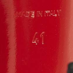 Pre Owned Christian Louboutin Pique Prive Size 41 Purple Patent Leather Platform Pumps