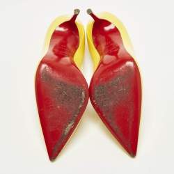 مملوكة مسبقًا Christian Louboutin Kate Size 37 Yellow Patent Leather Pumps