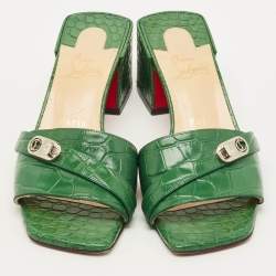 مملوكة مسبقًا Christian Louboutin Size 38 Green Croc Embossed Leather Lock Art Slide Sandals