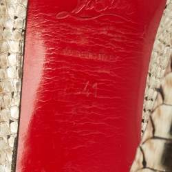 Pre Owned حذاء كعب عالي كريستيان لوبوتان ليدي جلد ثعبان فضي ميتالك مقدمة مفتوحة نعل سميك مقاس 37.5