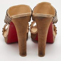 Pre Owned صندل كريستيان لوبوتان منصة حسنته جلد وشامواه بيج مقاس 38.5