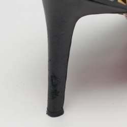 Pre Owned حذاء كعب عالي كريستيان لوبوتان بيجالي سبايكس جلد أسود مقاس 39