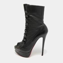مملوكة مسبقًا Christian Louboutin Alta Bouton Size 37.5 Black Leather Ankle Length Boots