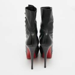 مملوكة مسبقًا Christian Louboutin Alta Bouton Size 37.5 Black Leather Ankle Length Boots