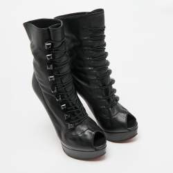 مملوكة مسبقًا Christian Louboutin Alta Bouton Size 37.5 Black Leather Ankle Length Boots