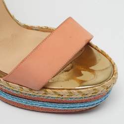 مملوكة مسبقًا Christian Louboutin Pyraclou Size 39 Pink Nubuck Leather Wedge Sandals