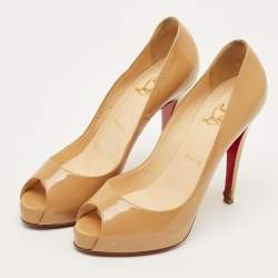 Pre Owned حذاء كعب عالي كريستيان لوبوتان جلد بيج لامع مقدم مفتوحة مقاس 39