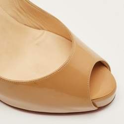 Pre Owned حذاء كعب عالي كريستيان لوبوتان جلد بيج لامع مقدم مفتوحة مقاس 39