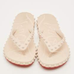 Pre Owned شبشب مسامير مطاطي كريمي كريستيان لوبوتان مقاس 39