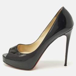 Pre Owned Christian Louboutin Very Prive Size 37.5 Black Patent Leather Pumps