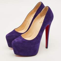 Pre Owned حذاء كعب عالي كريستيان لوبوتان دافوديل سويدي بنفسجي منصة مقاس 37