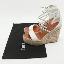Pre Owned Christian Louboutin Chocazeppa Size 38 White Leather Wedge Sandals 