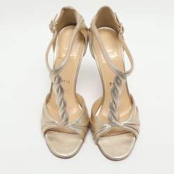 Pre Owned صندل كريستيان لوبوتان حزام تي من الجلد الذهبي مقاس 38