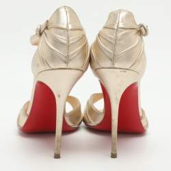 Pre Owned صندل كريستيان لوبوتان حزام تي من الجلد الذهبي مقاس 38