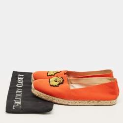 Pre Owned Christian Louboutin Gala Size 40 Orange Canvas Embroidered Crest Espadrille Flats