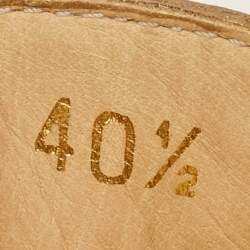 مملوكة مسبقًا Christian Louboutin Yatch Spike Size 40.5 Gold Leather Loafers