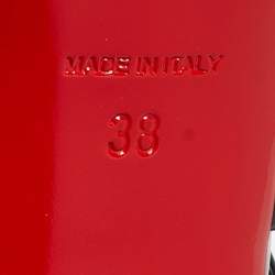 مملوكة مسبقًا صندل  كريستيان لوبوتان جينلوف ألتا جلد لامع بنفسجي ميتالك مقاس 37