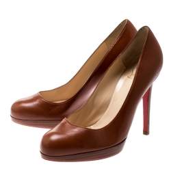 مملوكة مسبقًا حذاء كعب عالي كريستيان لوبوتان نعل سميك جلد بني مقاس 36.5