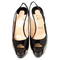مملوكة مسبقًا Christian Louboutin Black Patent Leather Palais Royal Peep Toe Platform Slingback Sandals Size 38.5