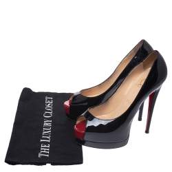 مملوكة مسبقًا Christian Louboutin Black Patent Leather Palais Royal Peep Toe Platform Pumps Size 38.5