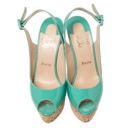 مملوكة مسبقًا Christian Louboutin Florescent Green Patent Leather Une Plume Peep Toe Slingback Cork Wedges Size 38.5