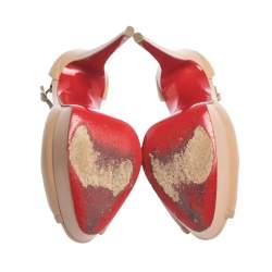 مملوكة مسبقًا Christian Louboutin Beige Leather Strappy Platform Sandals Size 38.5